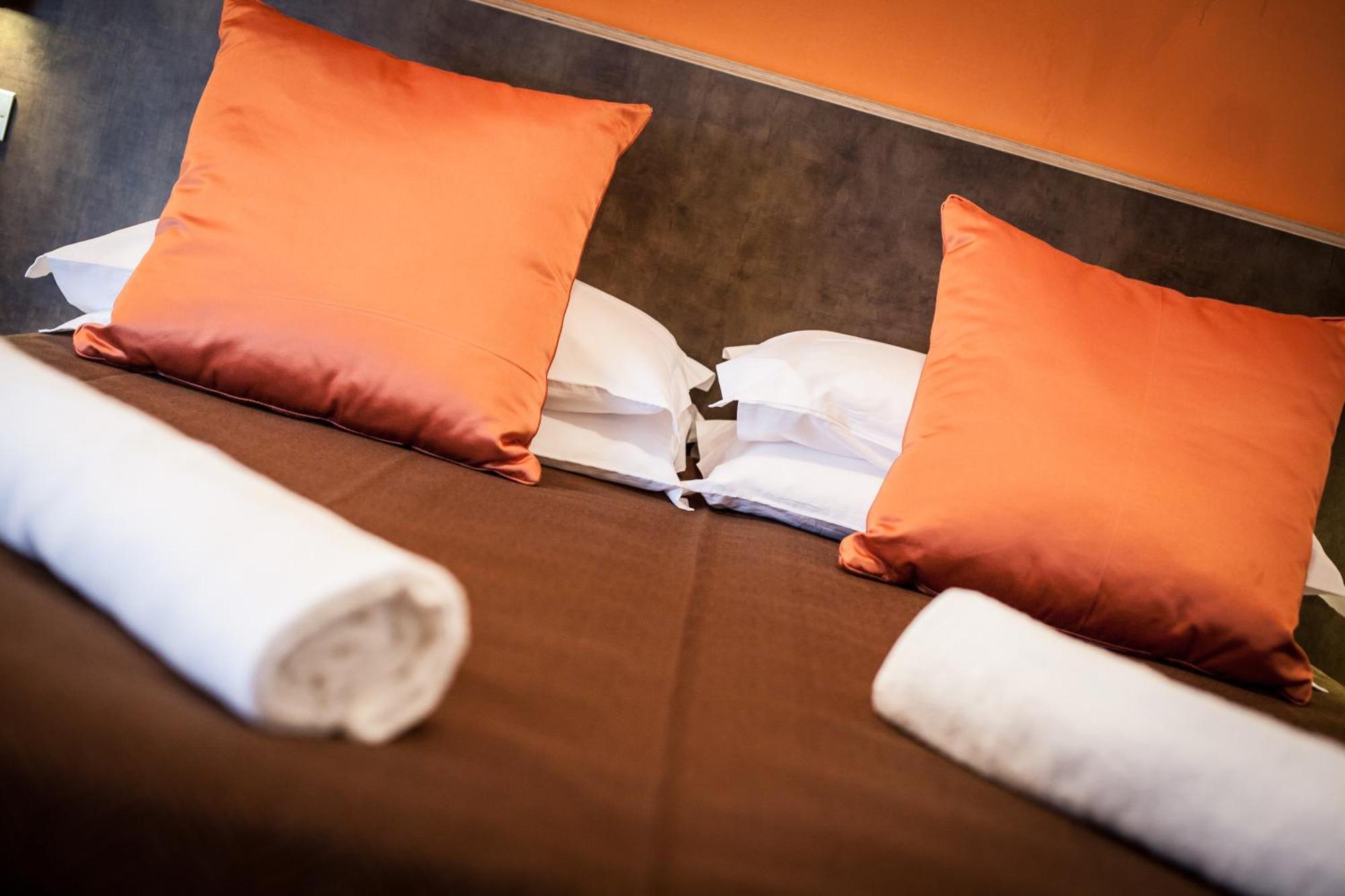 Hotel Antares Cervia Cameră foto